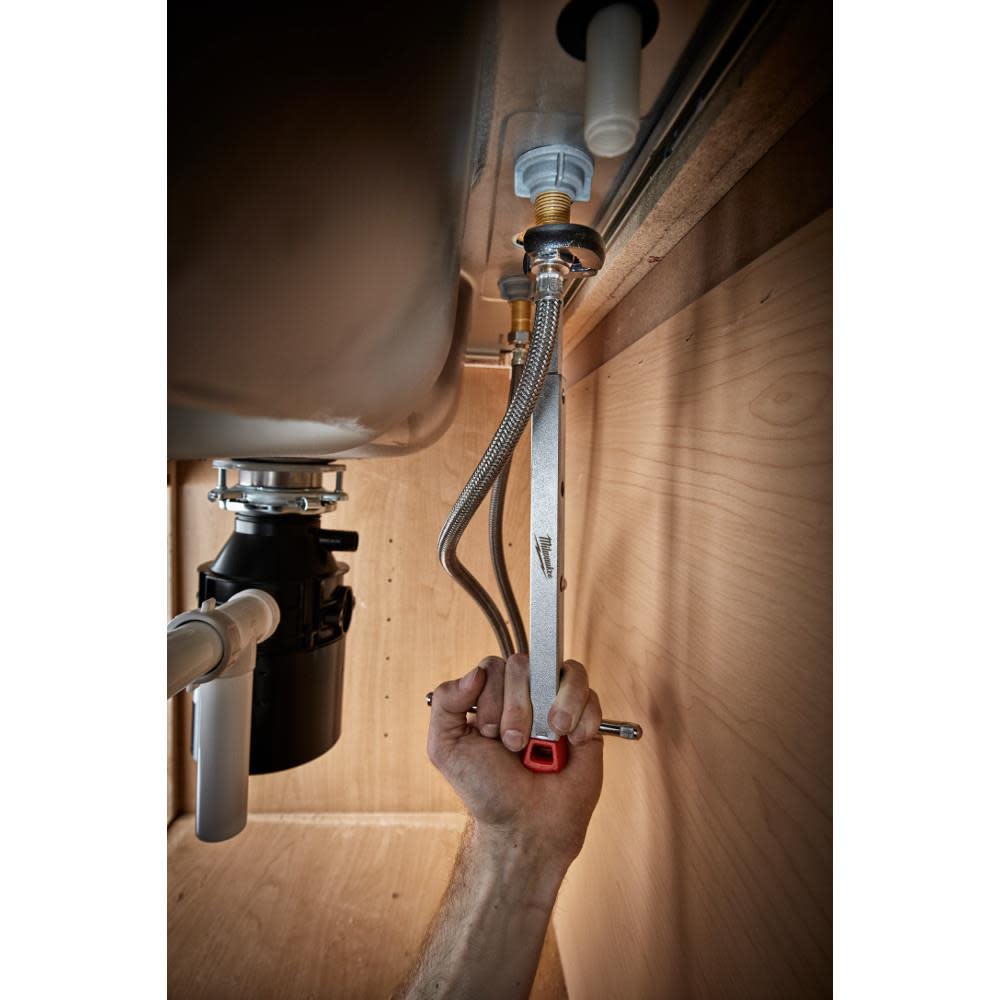 Milwaukee Basin Wrench – 1.25 In. Capacity - Flockneti