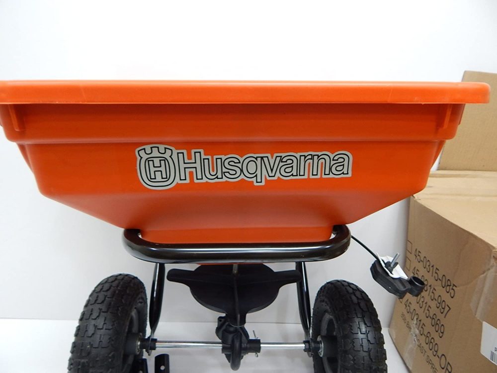 Husqvarna BS85T 8-10 In. Spread Pattern 85 Lb Capacity Tow Behind Broadcast Spreader - Flockneti