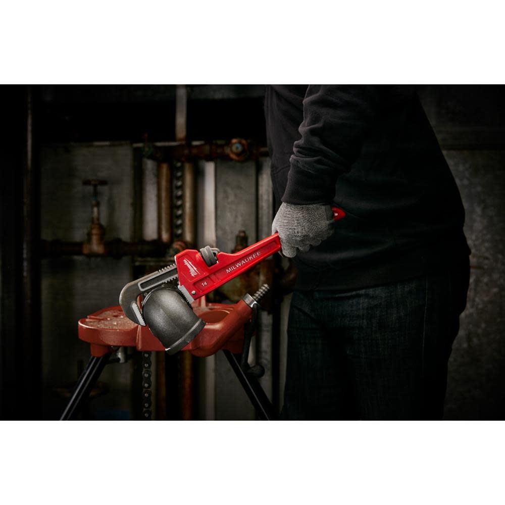 Milwaukee 14 In. Steel Pipe Wrench - Flockneti