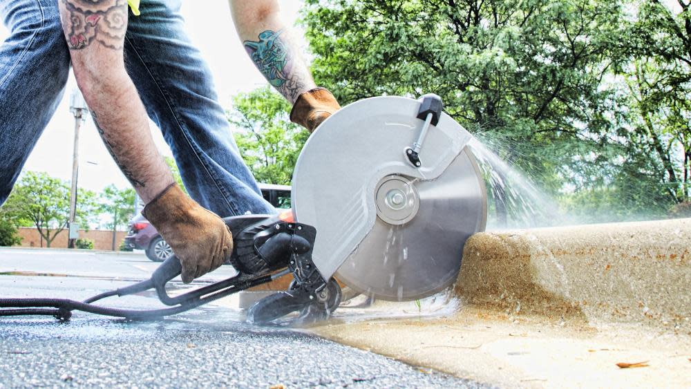 Bosch 14″ Premium Segmented Rim Diamond Blade for Universal Rough Cuts - Flockneti
