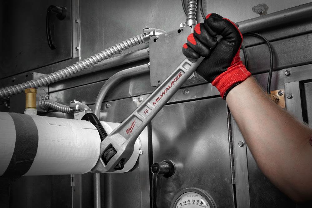 Milwaukee 18 in. Aluminum Offset Pipe Wrench - Flockneti