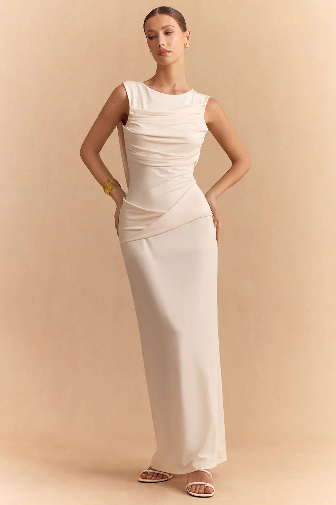 Round Neck Asymmetrical Ruched Backless Sleeveless Maxi Dress - Flockneti