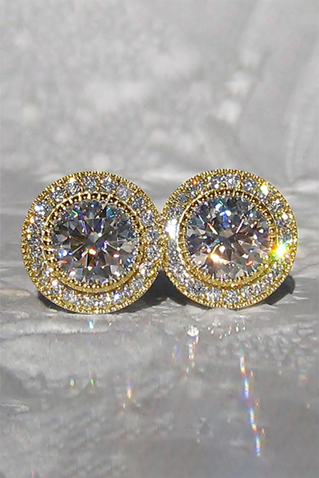 Zircon Shiny Round Diamond Earrings - Flockneti