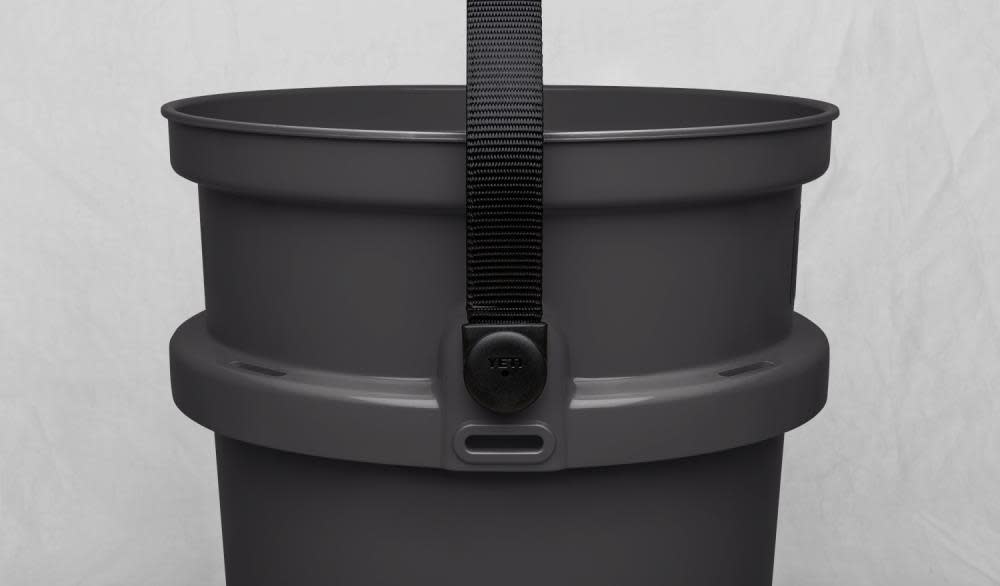 Yeti The Loadout Bucket – Charcoal - Flockneti