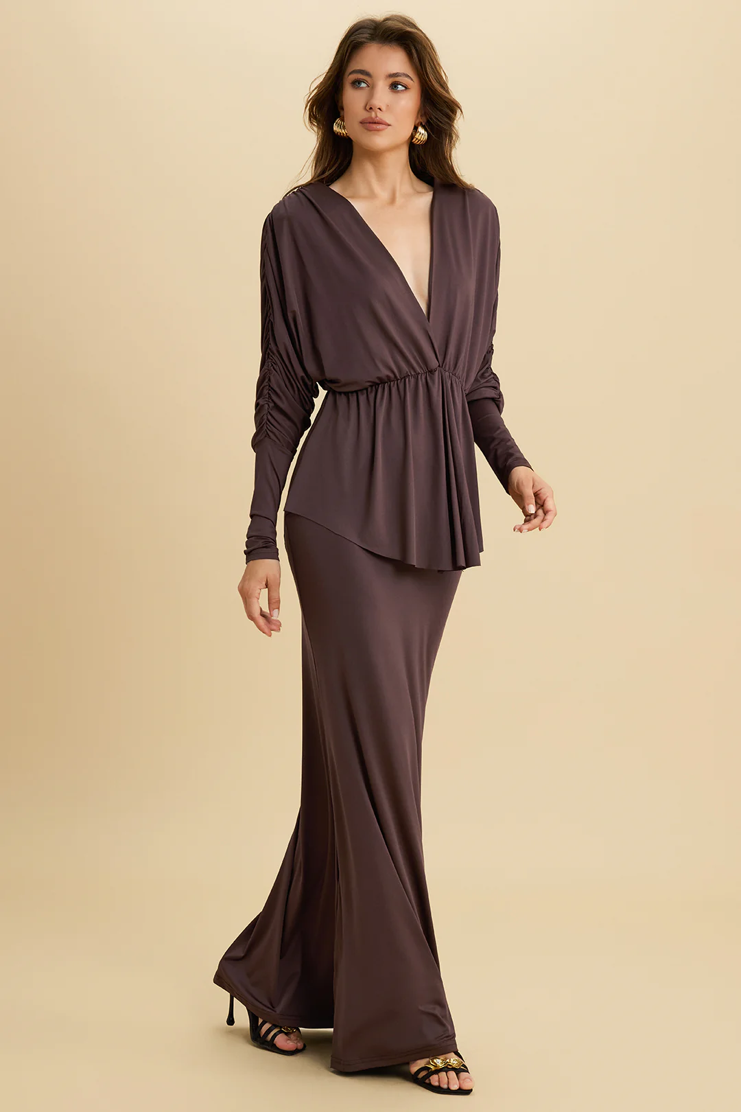 V-Neck Ruffle Long-Sleeve Top And Skirt Set - Flockneti