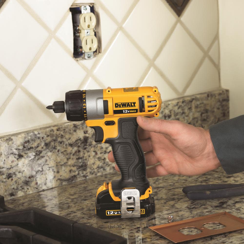DEWALT DCF610S2 – 1/4″ Screwdriver Kit (DCF610S2) - Flockneti