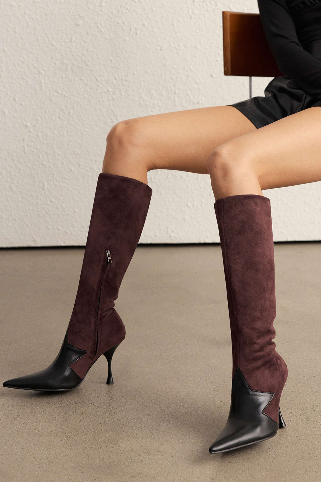 Leather Patchwork Side Zipper Pointed High Heel Over The Knee Boots - Flockneti