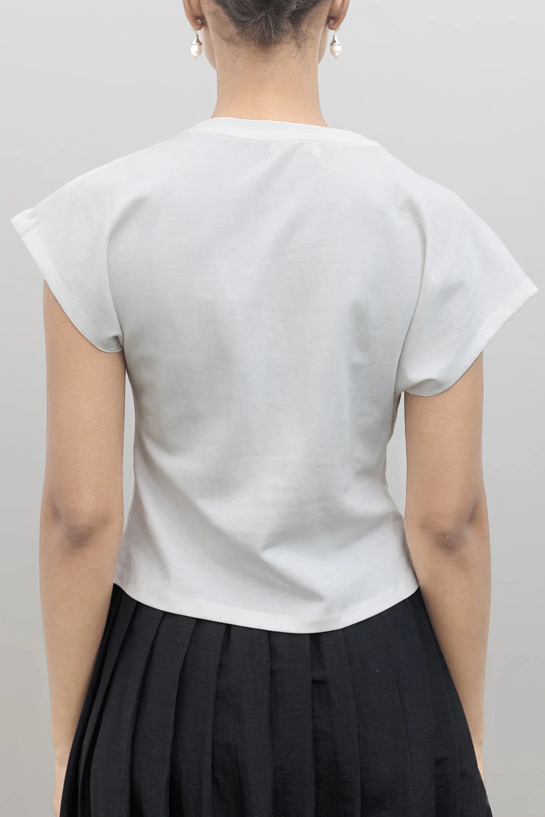 Solid Round Neck Ruched Short Sleeve T-Shirt - Flockneti