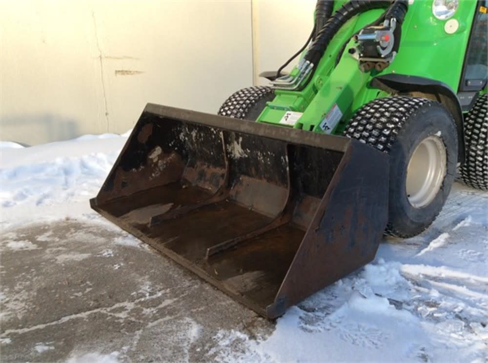 Avant Tecno USA 55″ 10.4Cu Ft General Purpose Bucket Used - Flockneti