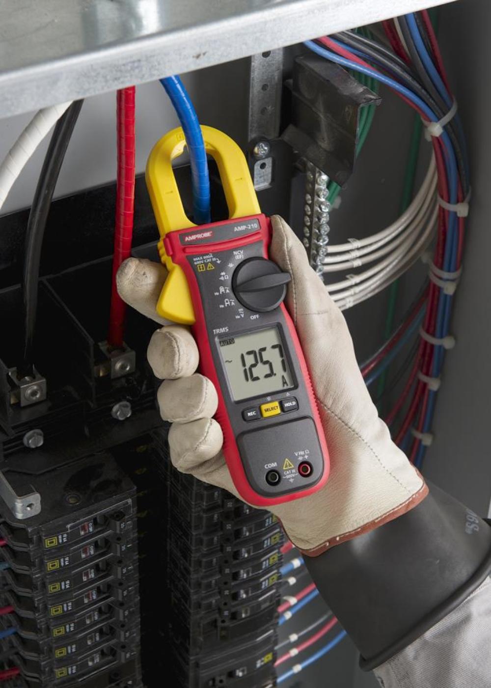 Amprobe Clamp Meter 600A AC TRMS - Flockneti