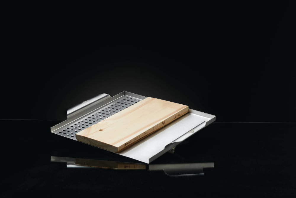 Napoleon Stainless Steel Multi-functional Topper with Cedar Plank - Flockneti
