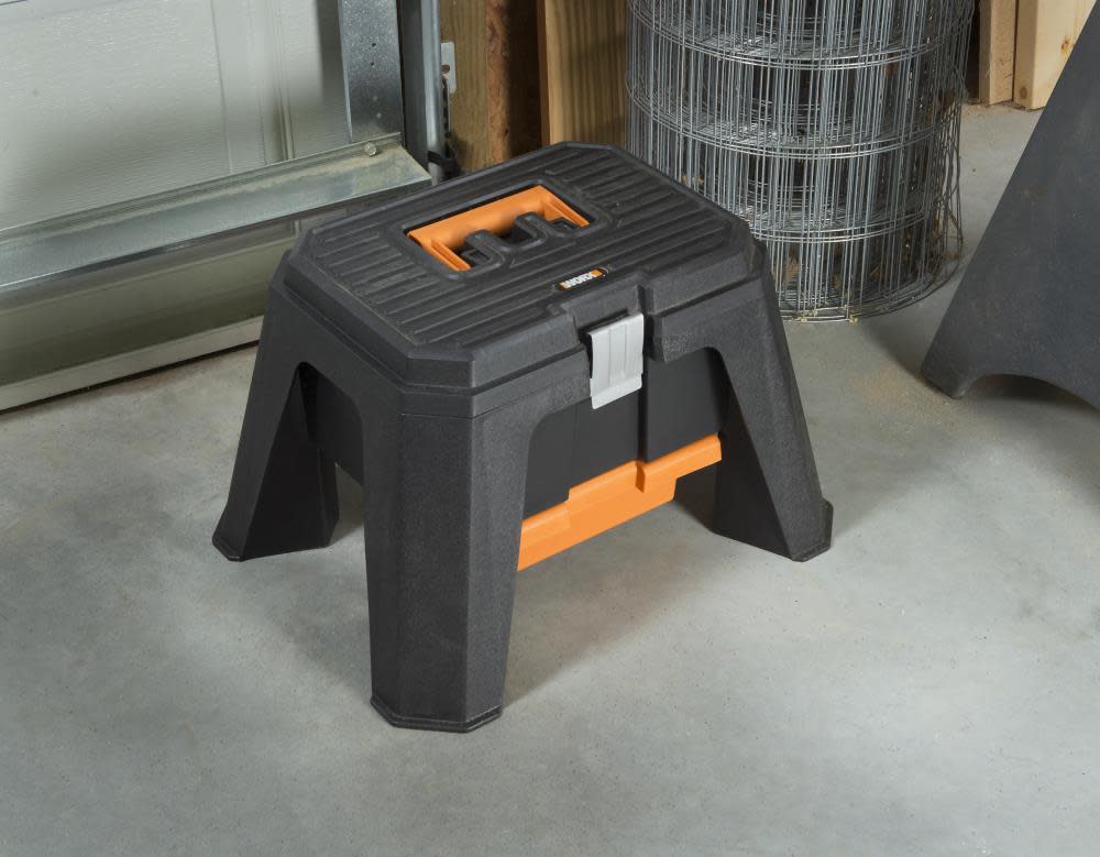 Worx Storage Step Stool - Flockneti
