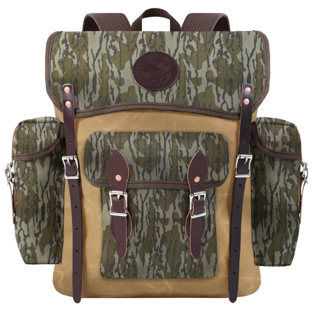 Duluth Pack 24 Liter Capacity Wax Khaki/Mossy Oak Bottomland Dual Wanderer Pack - Flockneti