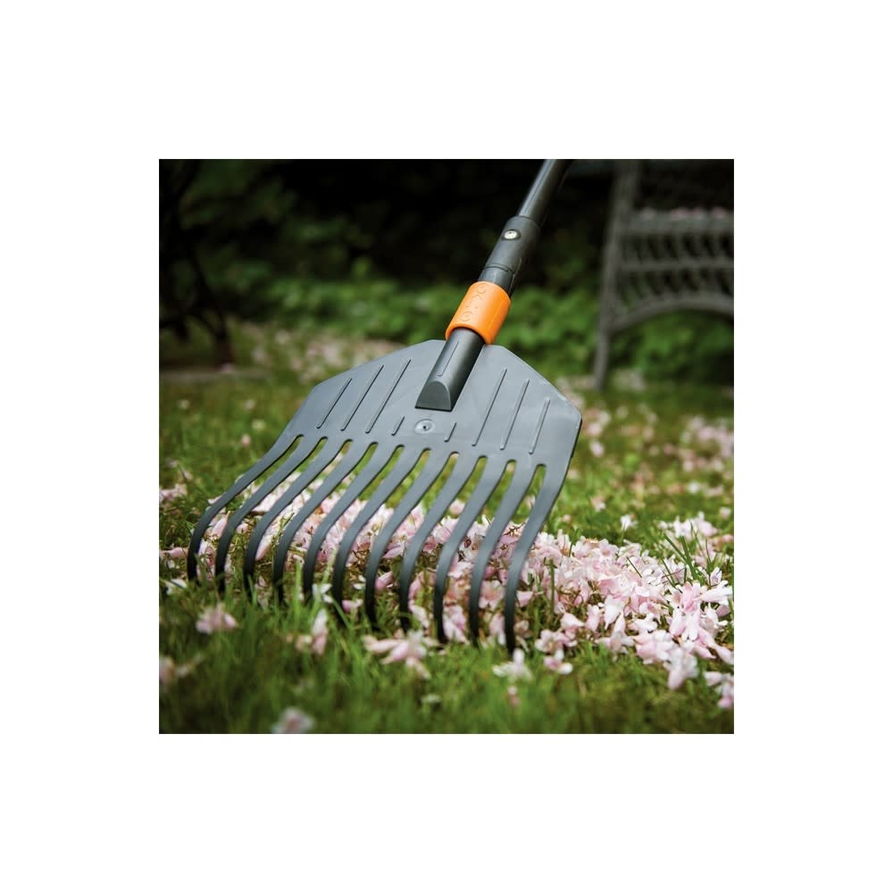 Fiskars QuikFit 11 Tine Replacement Shrub Rake Head - Flockneti