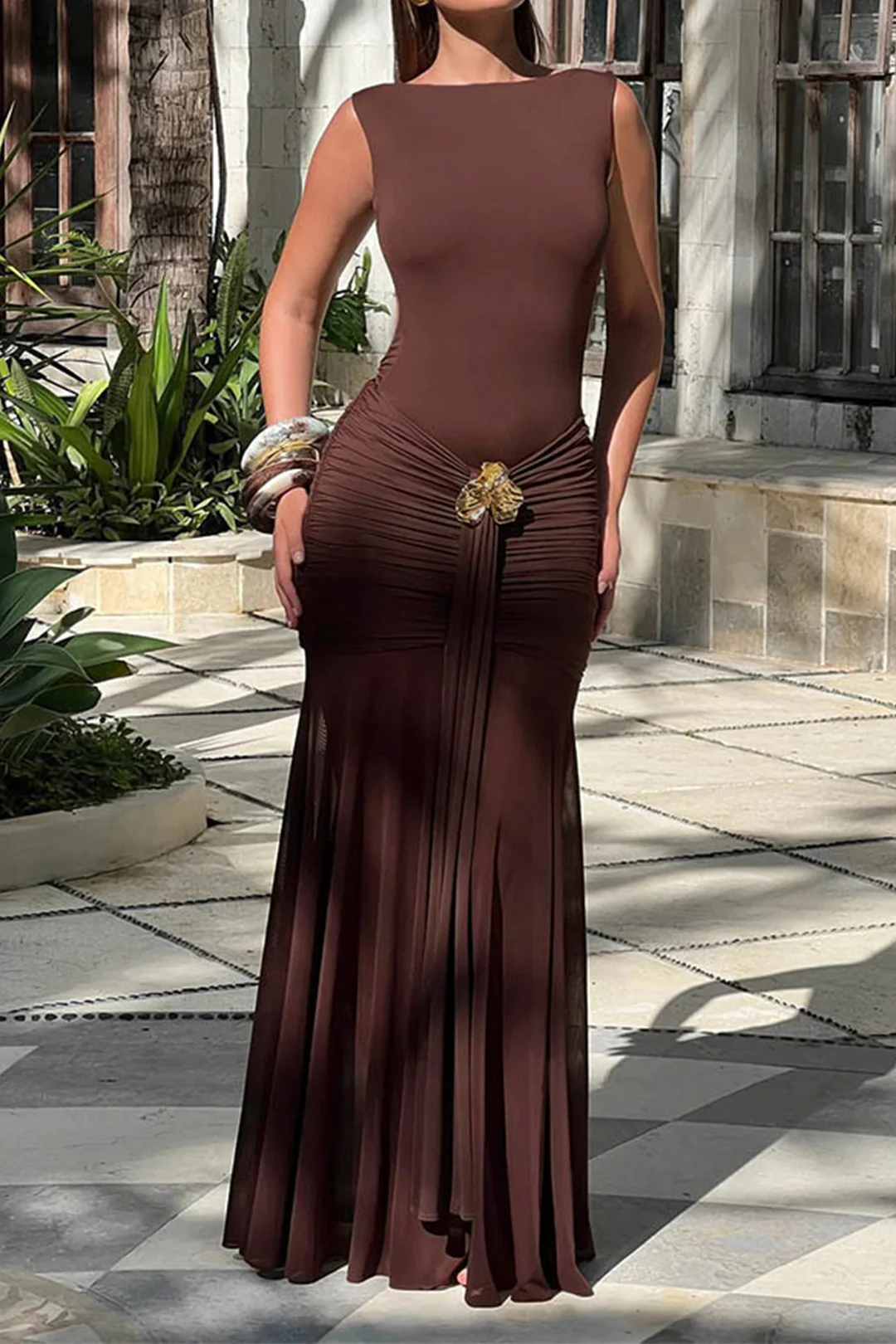 Mesh Metallic Decor Ruched Backless Sleeveless Maxi Dress - Flockneti