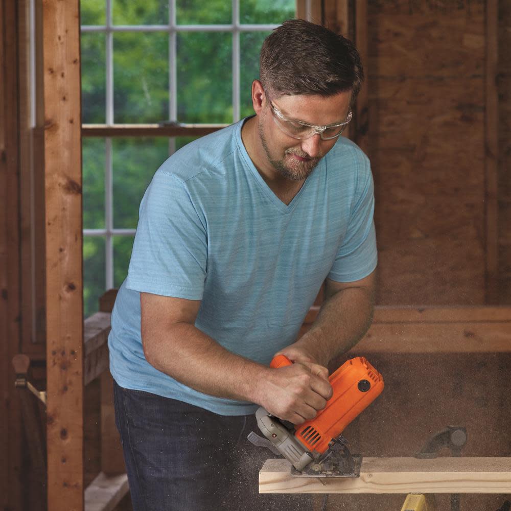Black and Decker 13-Amp 7-1/4-in Corded Circular Saw - Flockneti