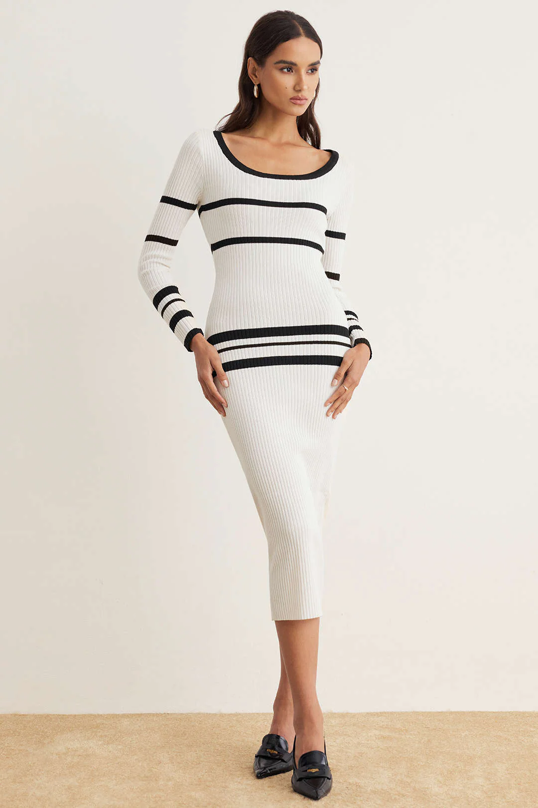 Knit Round Neck Contrast Long Sleeve Midi Dress - Flockneti