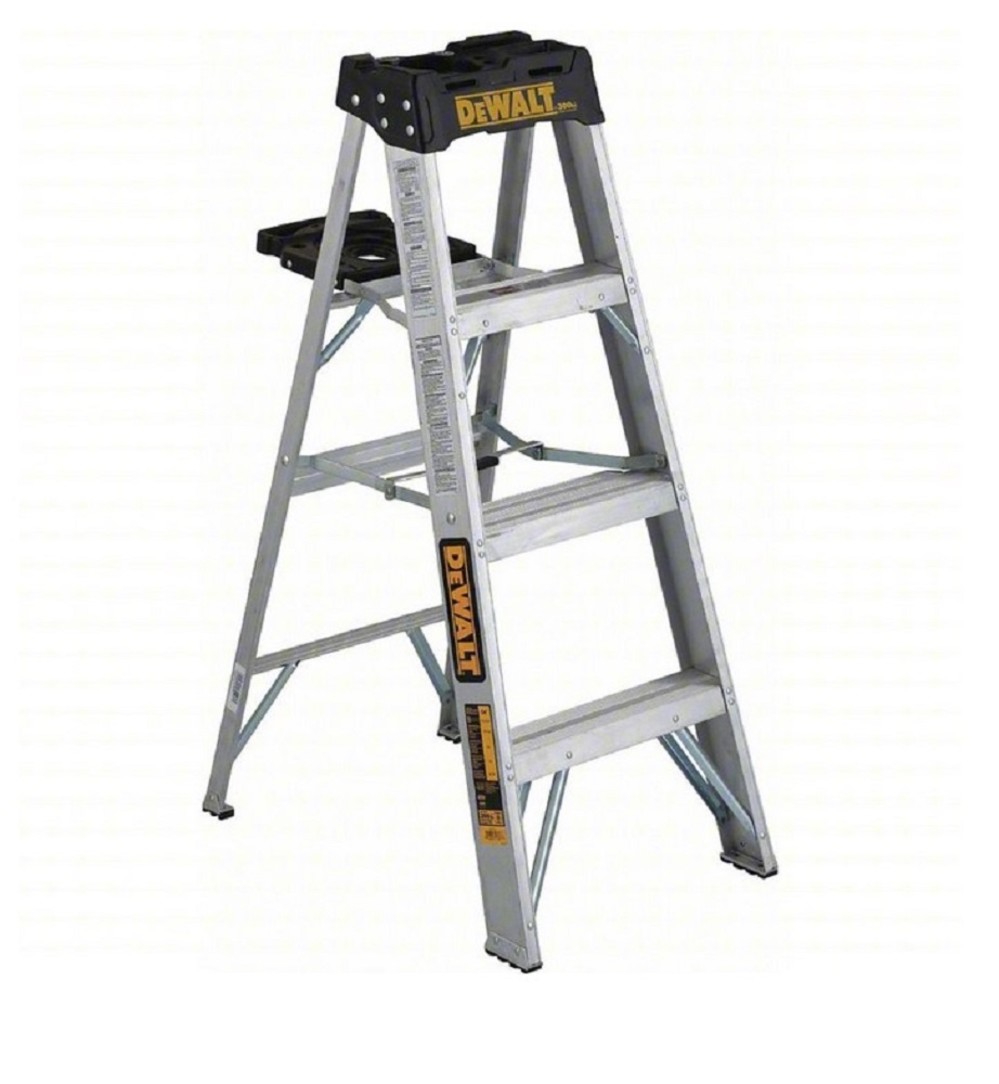 DEWALT Stepladder Type IA 300lb Rated AL 4′ - Flockneti