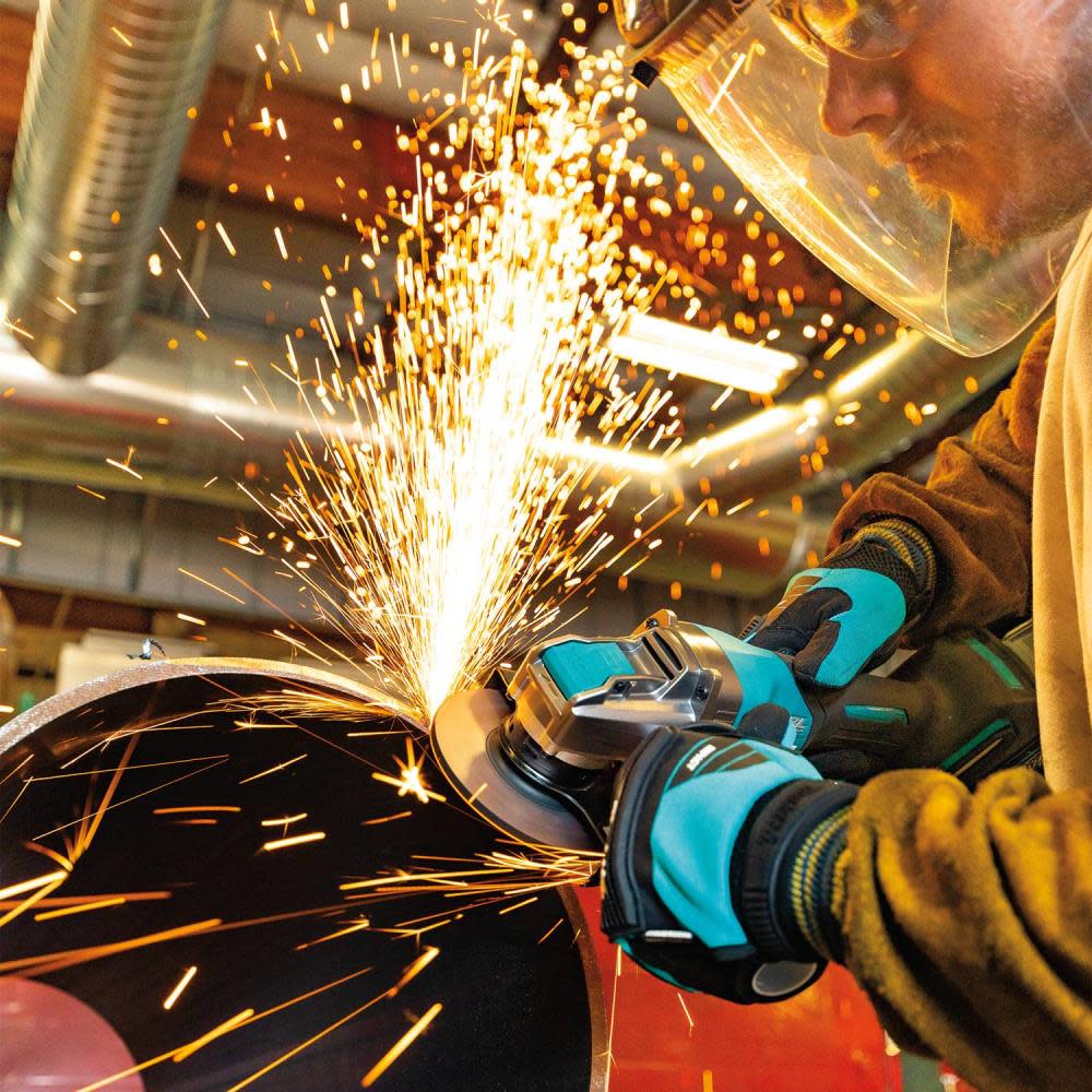 Makita 40V max XGT 5″ X LOCK Angle Grinder with Electric Brake Bare Tool - Flockneti