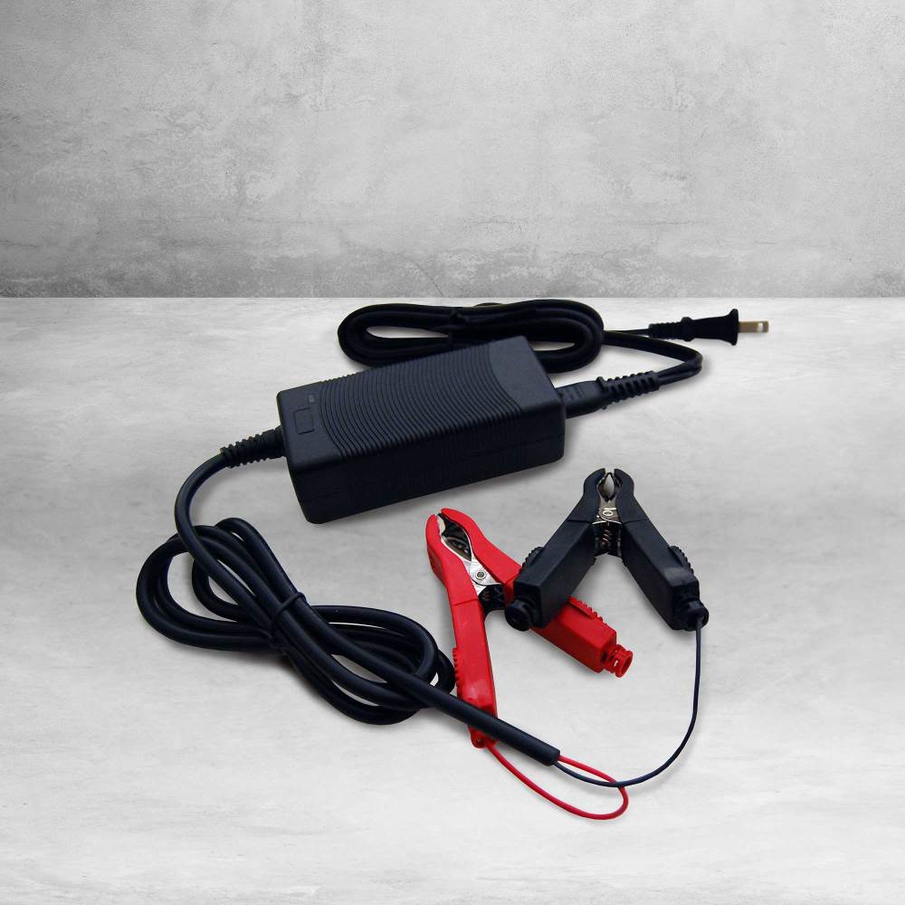 Dakota Lithium 12V 3A LiFePO4 Battery Charger - Flockneti