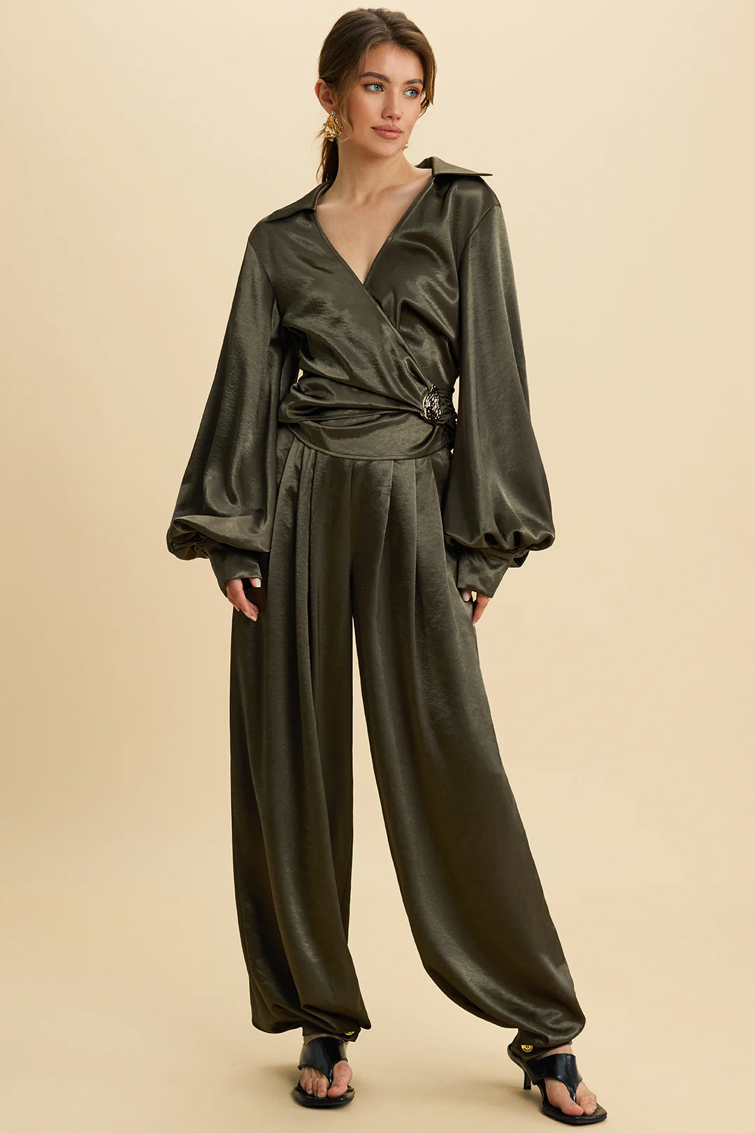 Satin High Waist Pleated Pants - Flockneti