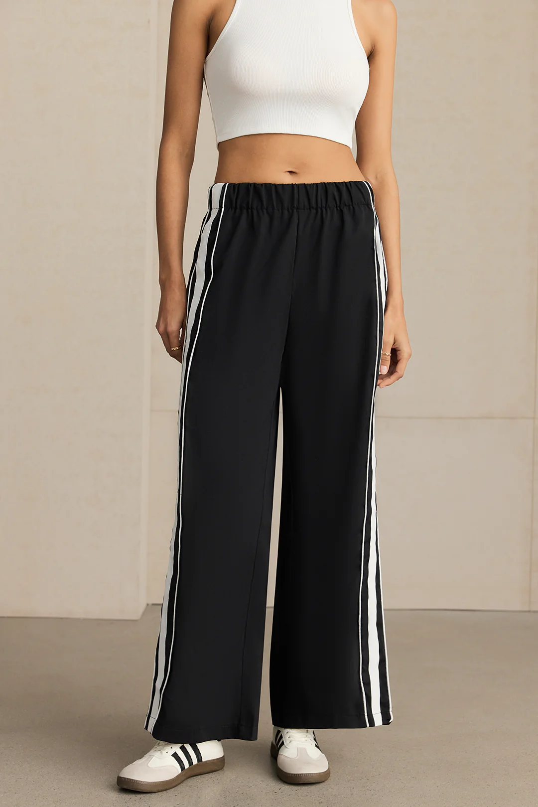 Contrast Straight Leg Pants - Flockneti
