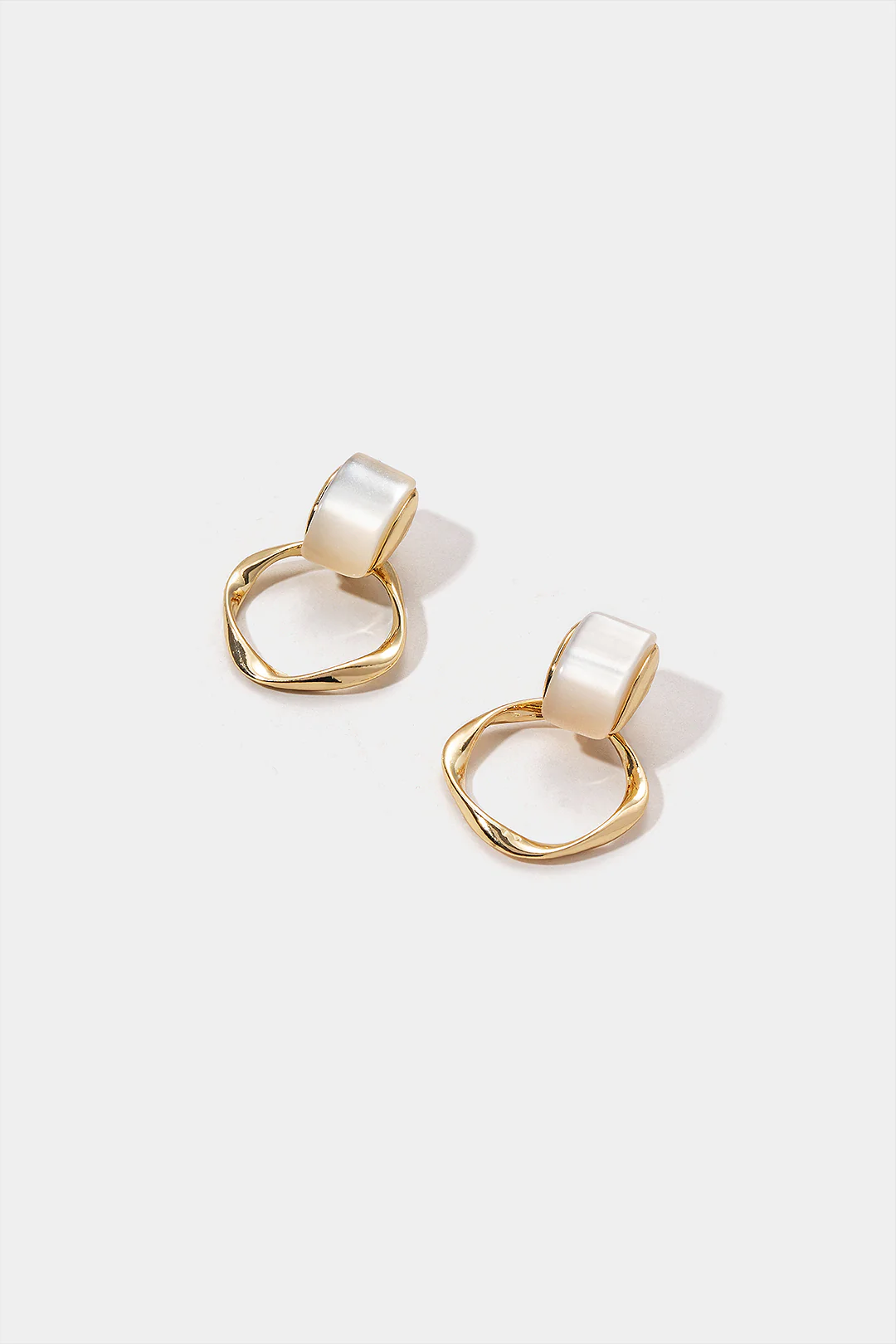 Metal Circle Earrings - Flockneti