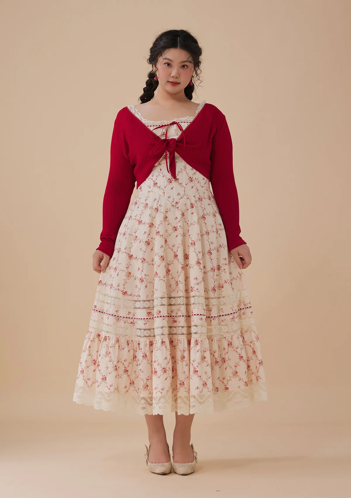 Curve & Plus Strawberry Farm Knit Cardigan - Flockneti