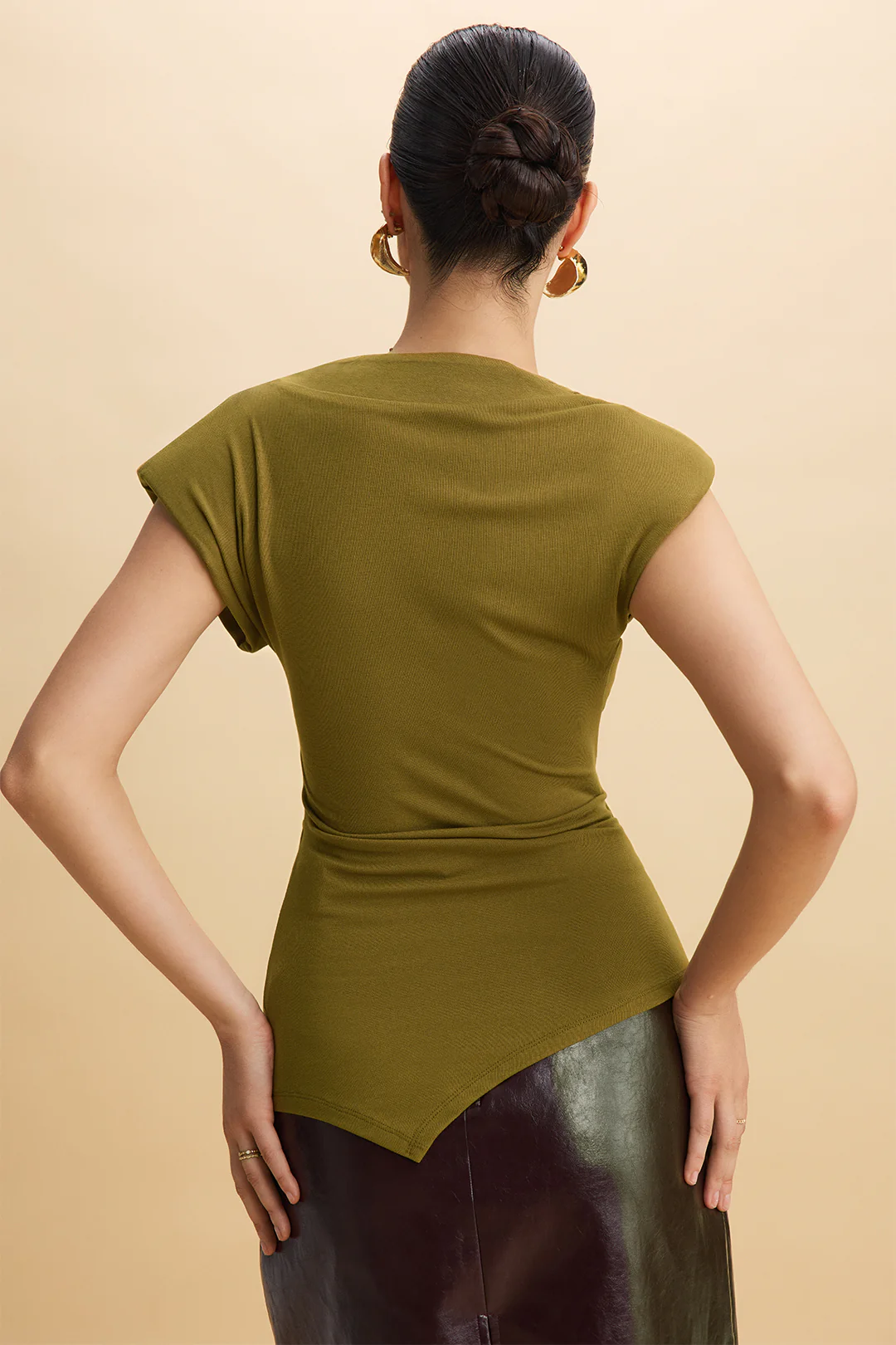 Asymmetrical Draped Cowl Neck Ruched Flutter Shoulder Pads Short Sleeve T-Shirt - Flockneti