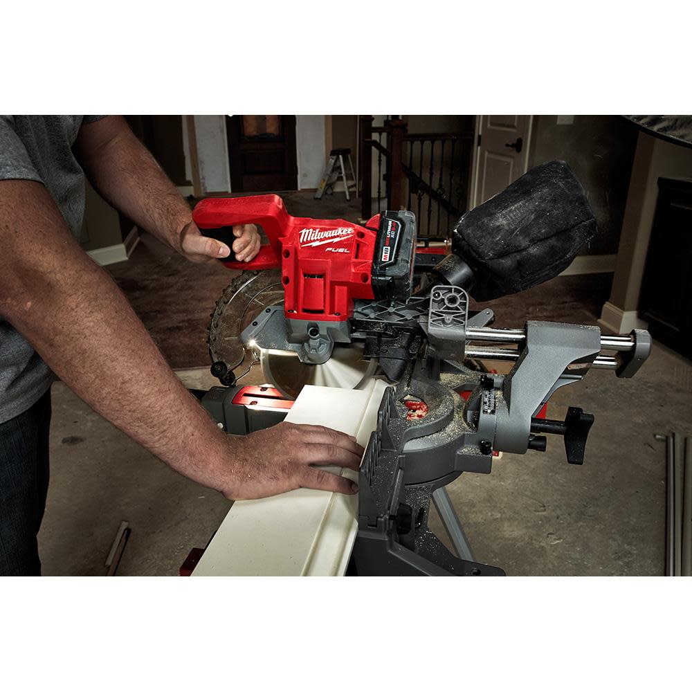Milwaukee M18 FUEL 7 1/4″ Miter Saw Reconditioned - Flockneti