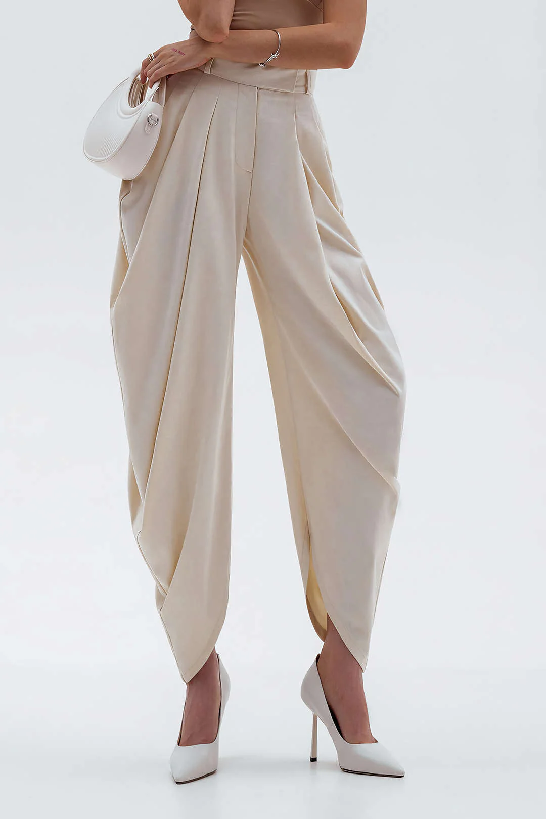 Ruched Solid Trousers - Flockneti