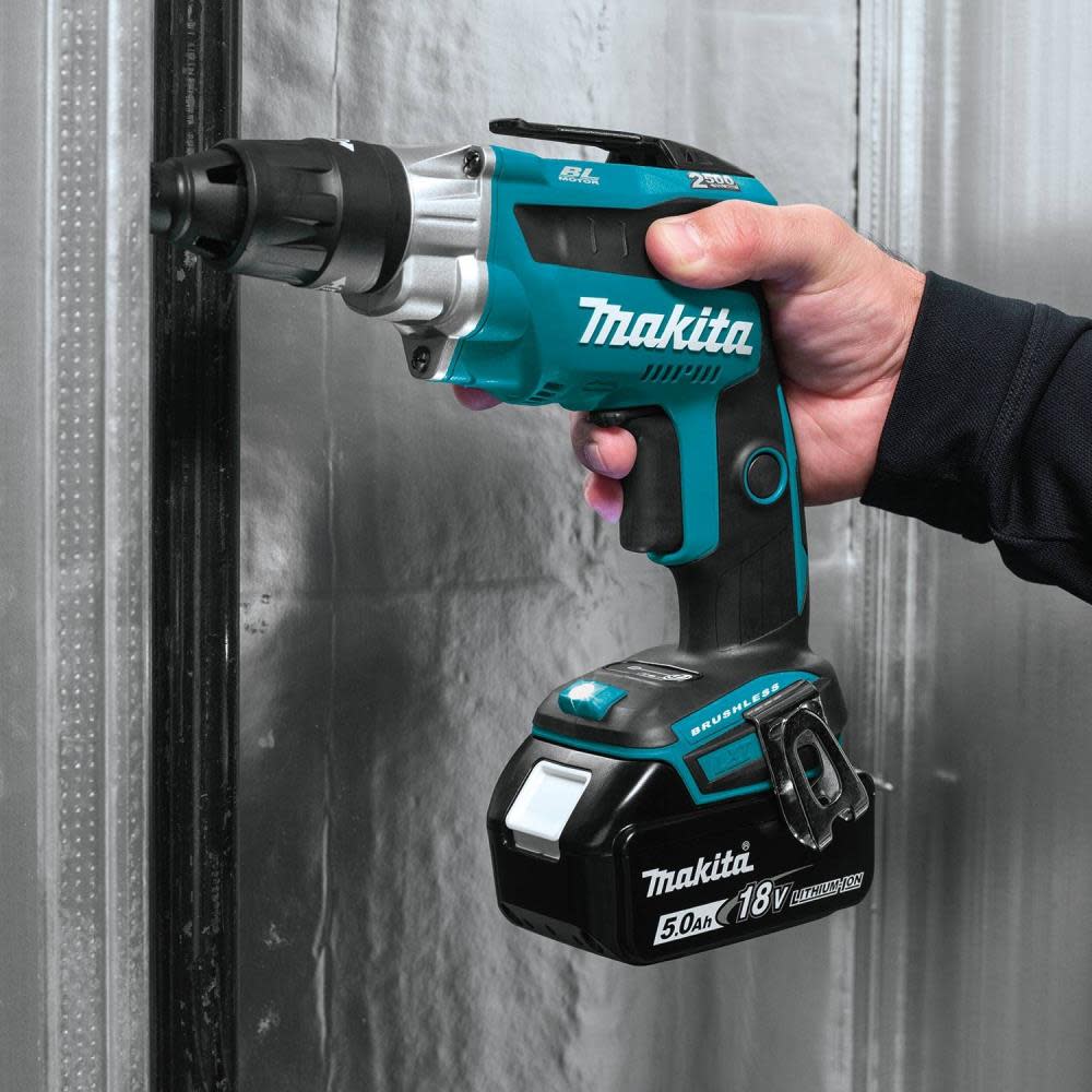 Makita 18V LXT Lithium-Ion Brushless Cordless 2500 RPM Screwdriver Kit (5.0Ah) - Flockneti