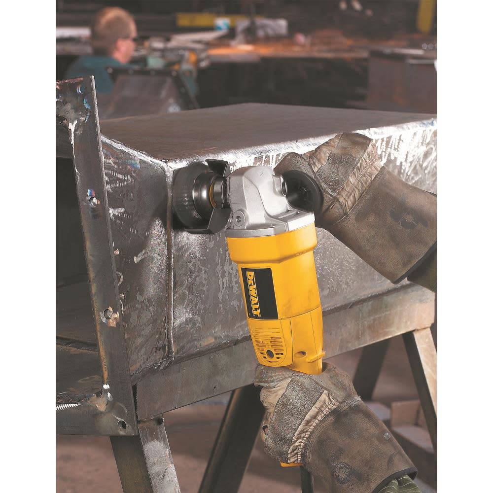 DEWALT 5 in. (125mm) Medium Angle Grinder - Flockneti
