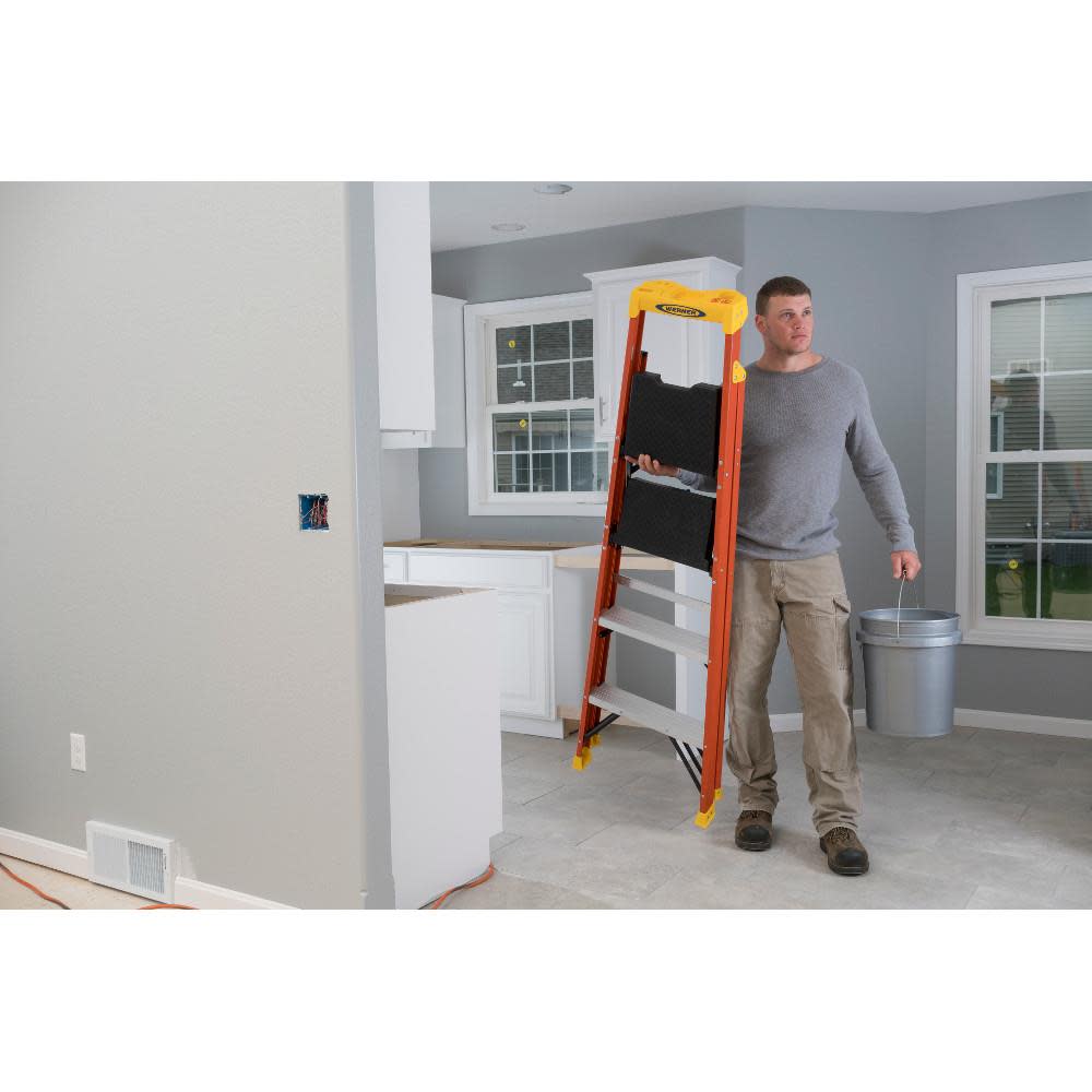 Werner 5.5 Ft. Type IA Fiberglass Compact Step Ladder - Flockneti
