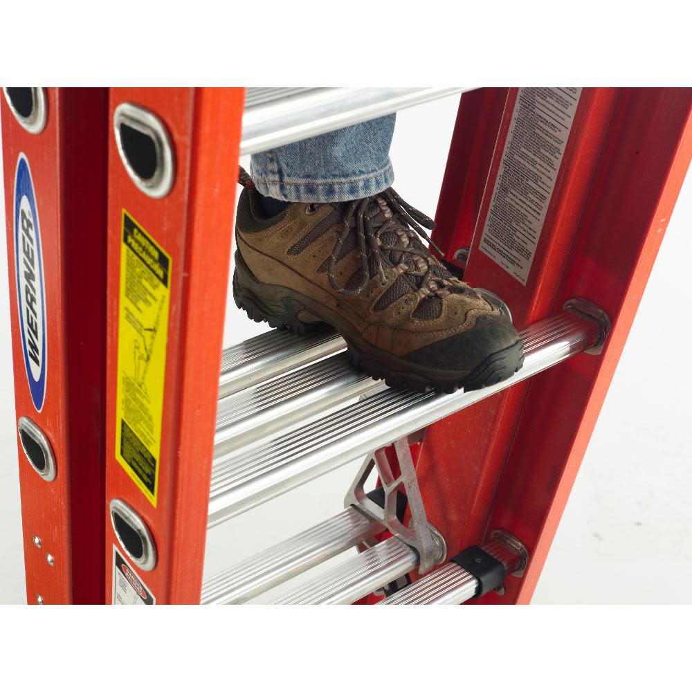 Werner 28 Ft. Type IA Fiberglass Compact Extension Ladder - Flockneti