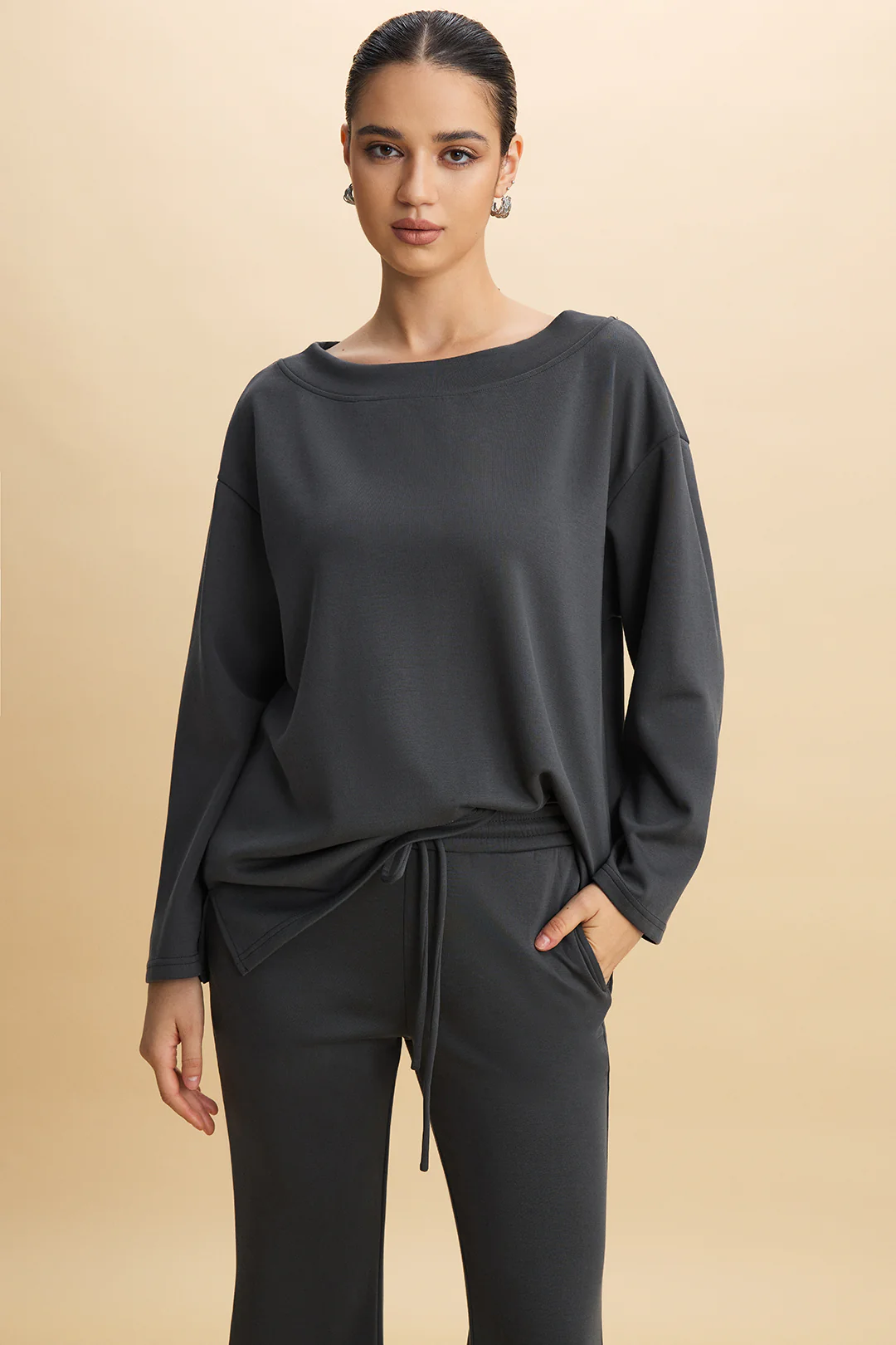 Knit Round Neck Long-Sleeve Top - Flockneti