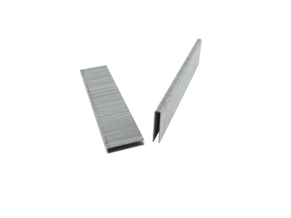 B and C Eagle (5M) 1 In. 18 Gauge 1/4 In. Crown Galvanized Finishing Staples 5000/Box - Flockneti