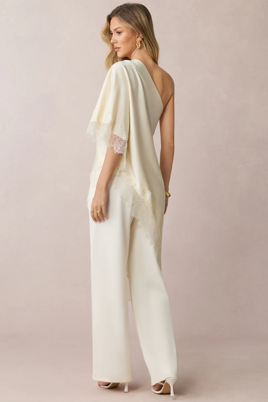 Satin Lace Trim One Shoulder Asymmetrical Short Sleeve Sweatshirt - Flockneti