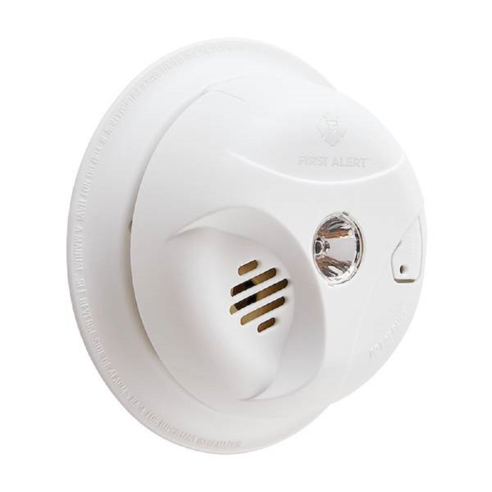 First Alert Smoke Alarm with Escape Light - Flockneti