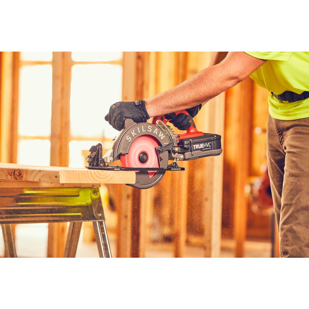 Skilsaw 7 1/4″ Worm Drive Saw Kit with Carbide Blade - Flockneti