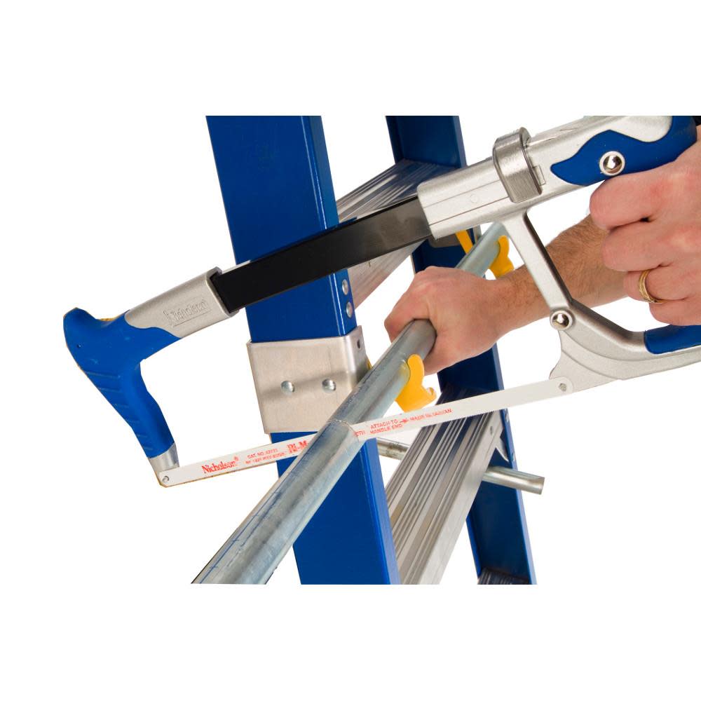 Werner 8 Ft. Type IAA Fiberglass Electricians Jobstation - Flockneti