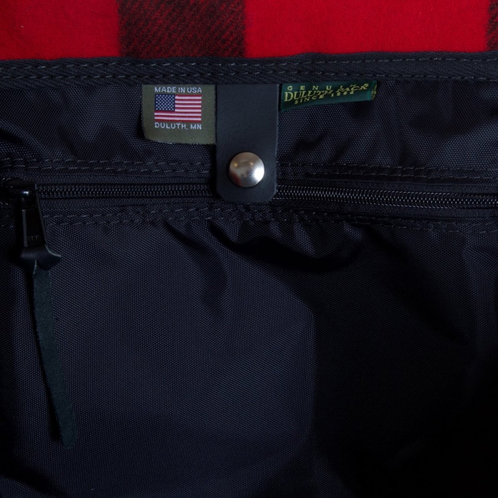 Duluth Pack 33 Liters Capacity Classic Market Tote - Flockneti