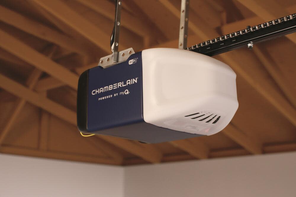 Chamberlain 1/2 HP Wi Fi Durable Chain Drive Garage Door Opener - Flockneti