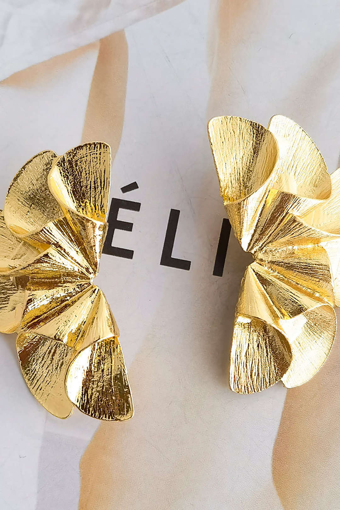 Sector Metal Earrings - Flockneti