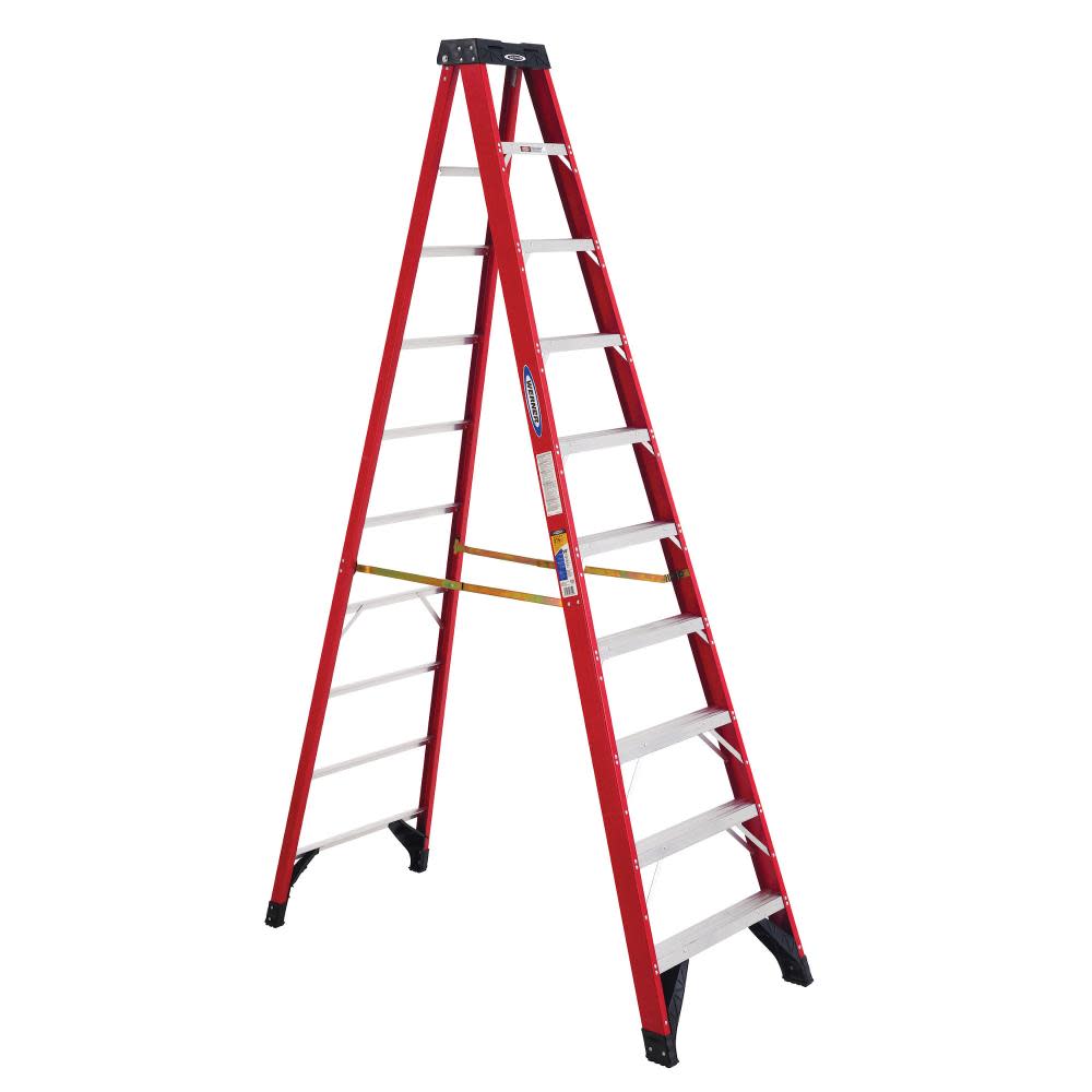 Werner 10 Ft. Type IAA Fiberglass Stepladder - Flockneti