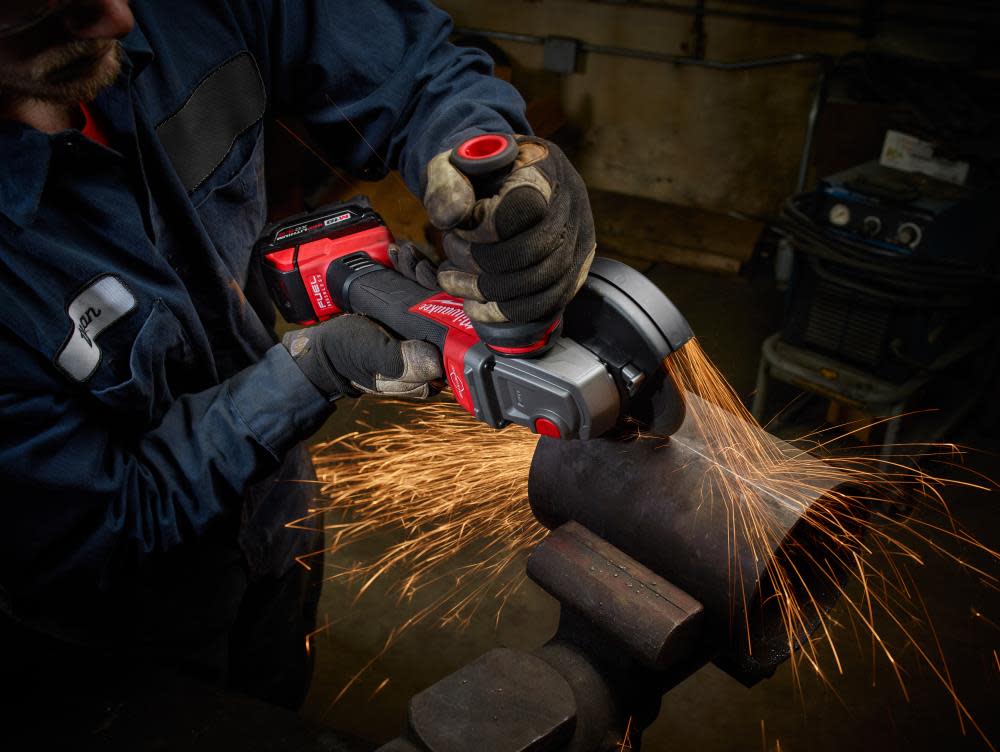 Milwaukee M18 FUEL 4 1/2″ / 5″ Braking Grinder Bare Tool Reconditioned - Flockneti
