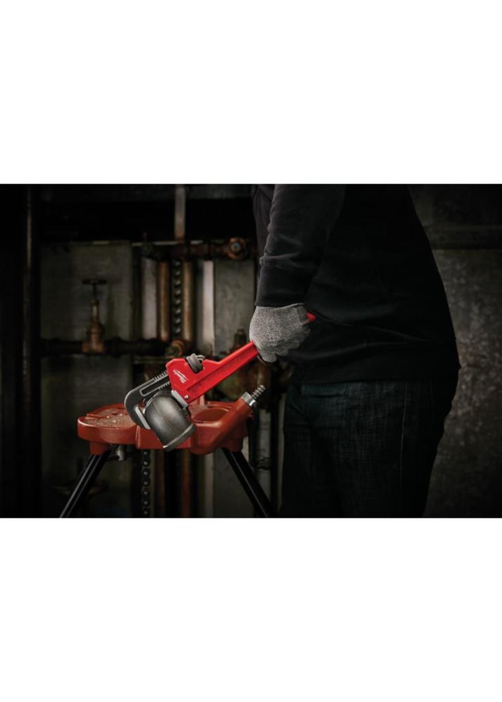 Milwaukee 12 in. Steel Pipe Wrench - Flockneti