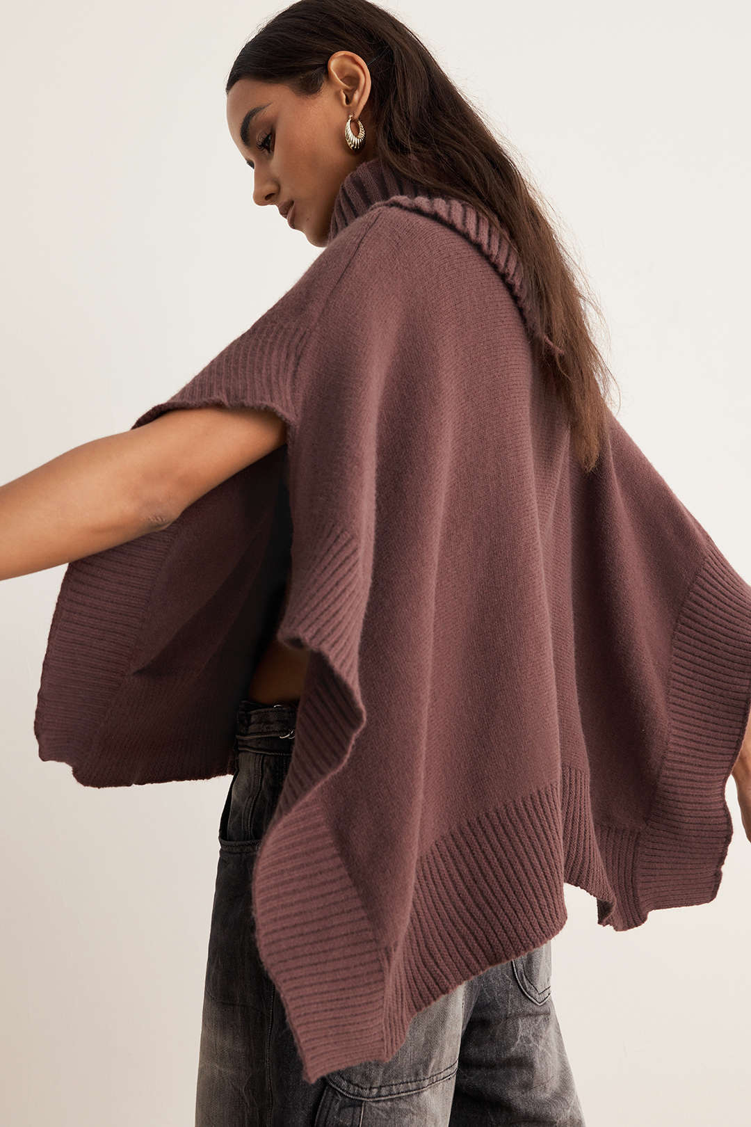 Knit Asymmetrical Irregular Long-Sleeve Top - Flockneti