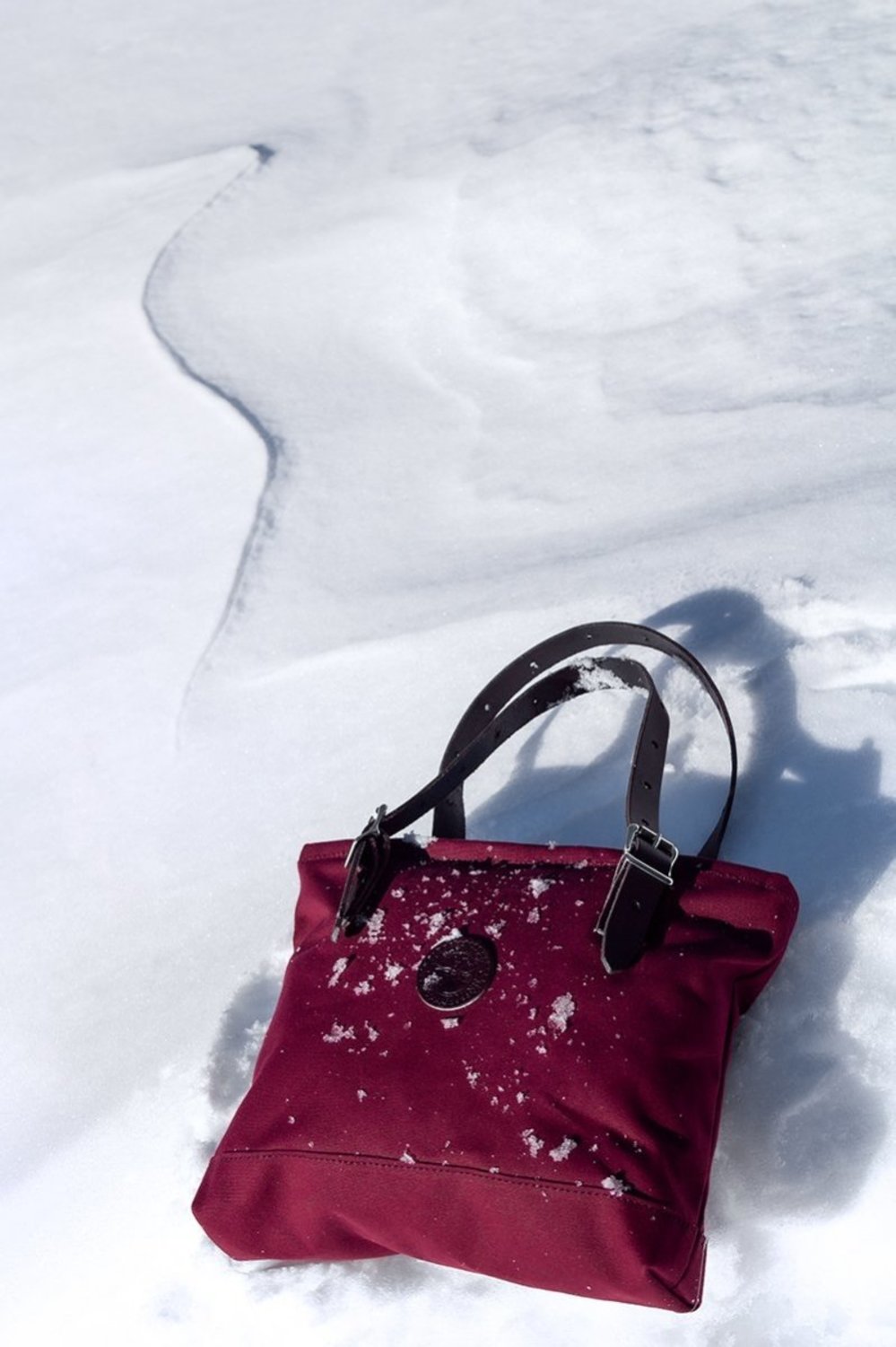 Duluth Pack 9 Liters Capacity Burgundy Lakewalk Tote - Flockneti