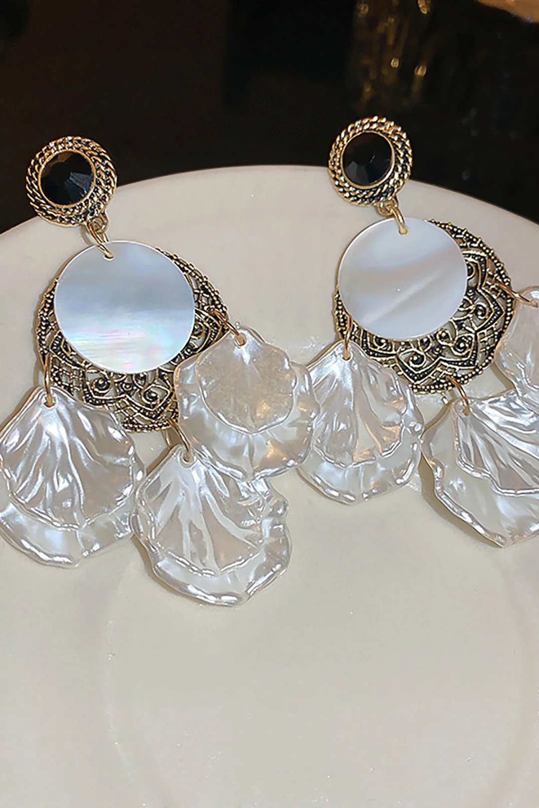 Alloy Geometric Shell  Earrings - Flockneti